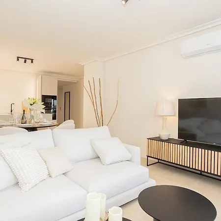 Beautiful La Maestranza Close To Rdr515 Marbella