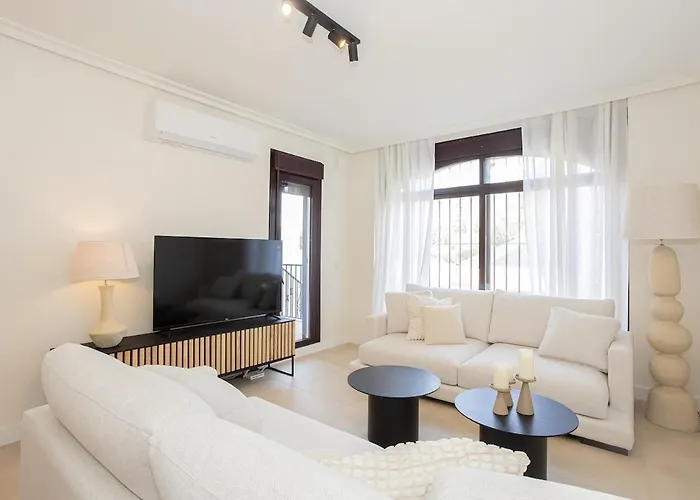 Beautiful La Maestranza Close To Rdr515 * Marbella