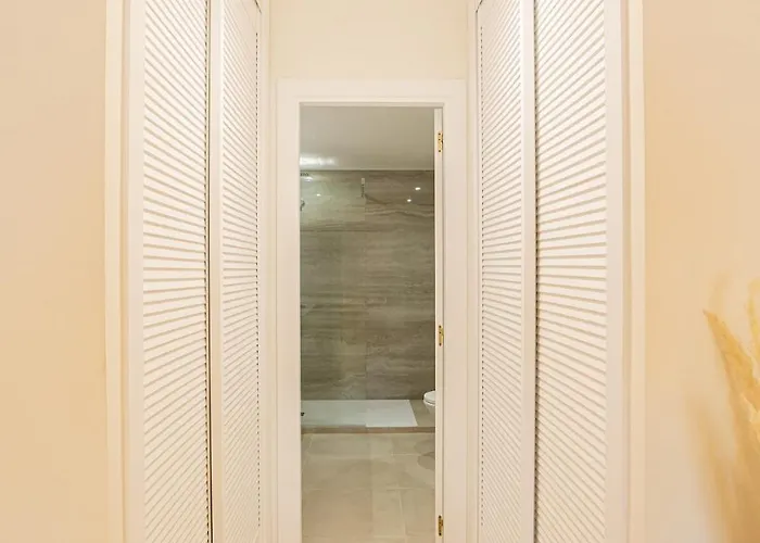Beautiful La Maestranza Close To Rdr515 Apartment