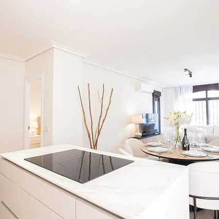 Beautiful La Maestranza Close To Rdr515